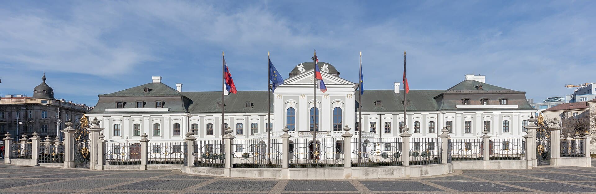 Prezidentský palác v Bratislave.